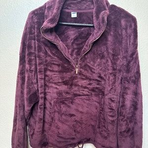 Old Navy Large Burgundy Half Zip Velvet Jacket with Drawstring and Pocket